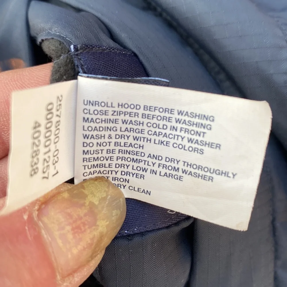 GAP Vintage Mens  Y2K! Reversible Down Vest! Med EUC!original owner! 🔥 - Picture 5 of 15